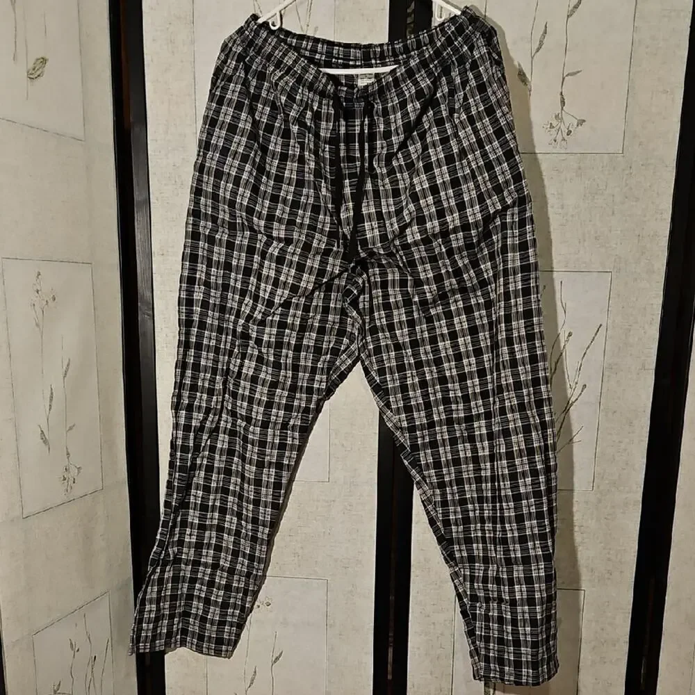 Black and White Pajama Pants with Checkered Design and Elastic Waistband